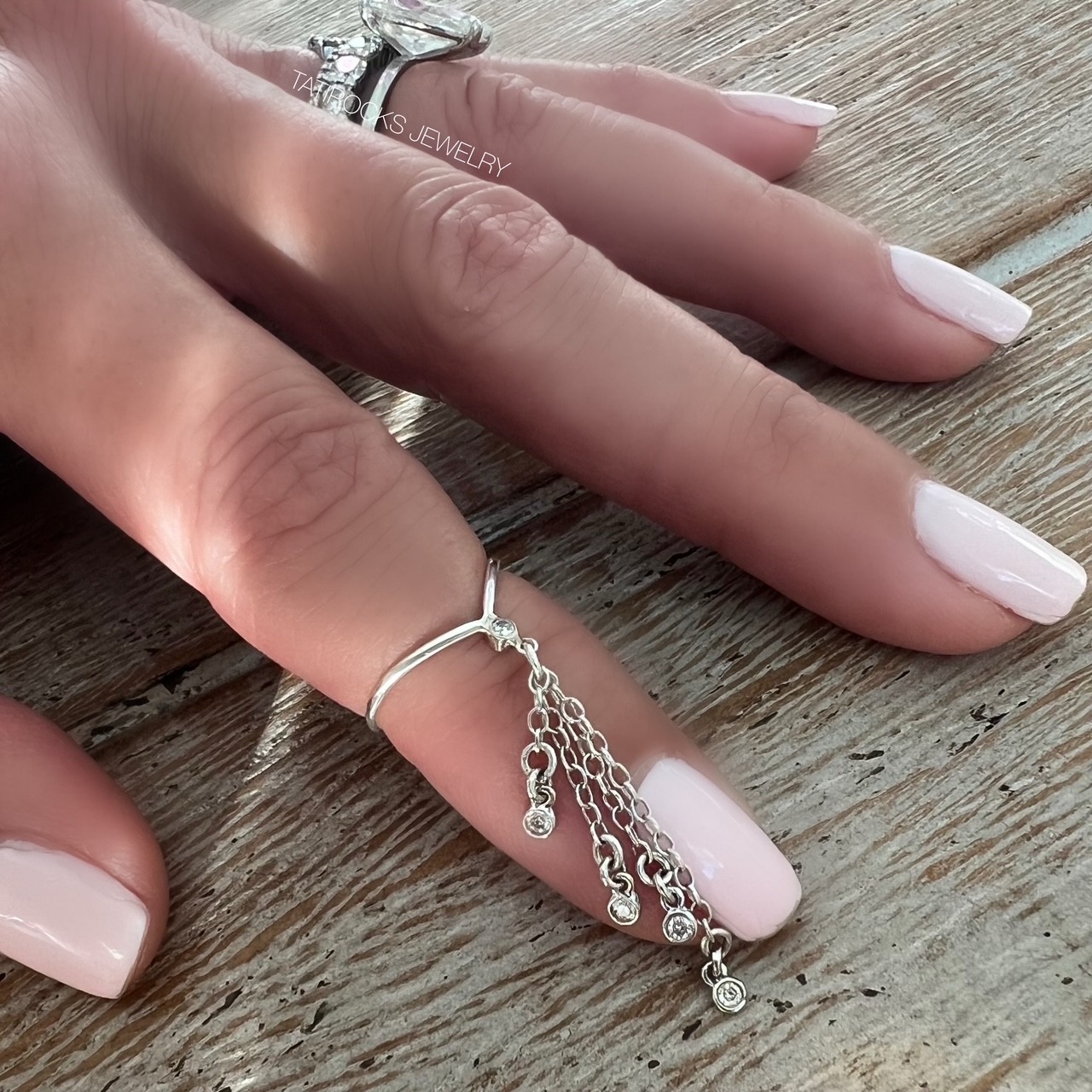 thumbnail_final - 2025-02-03T083651.010